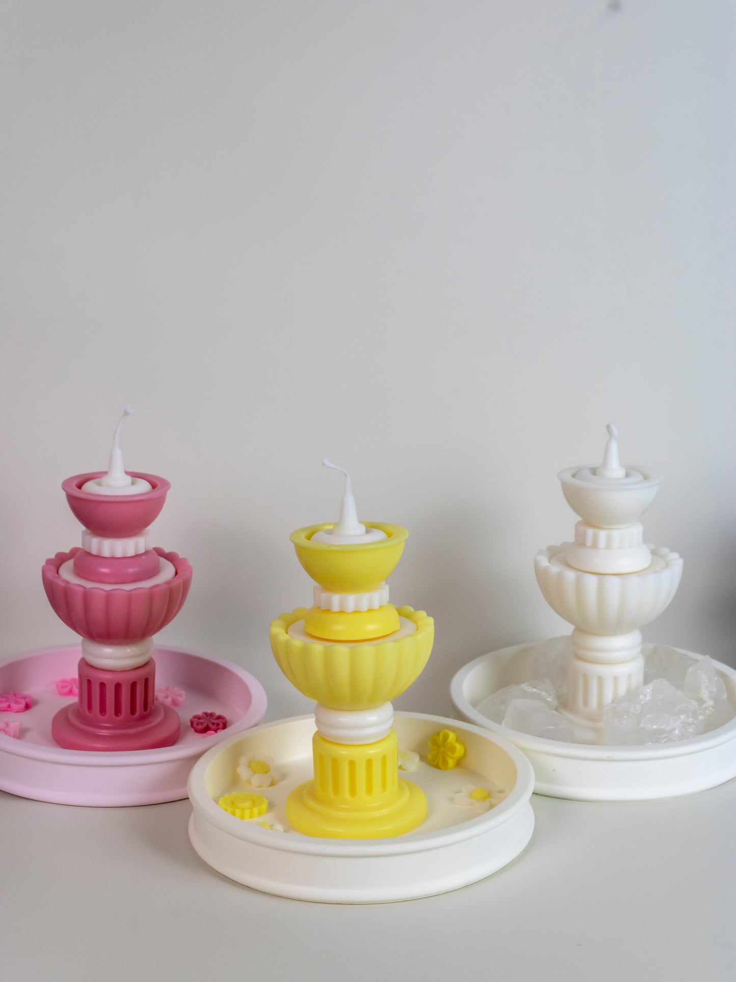 RomeFountainWishingPool_handmade candles_White_ Pink_ Yellow