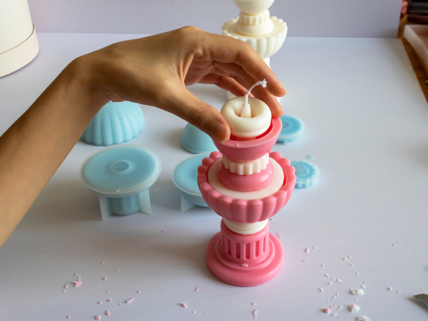 RomeFountainWishingPool_handmade candles_Production process